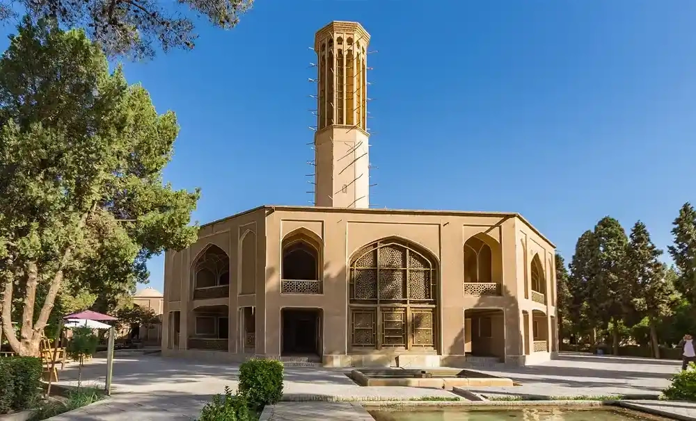 باغ دولت آباد و بلندترین بادگیر دنیا | سفر به یزد