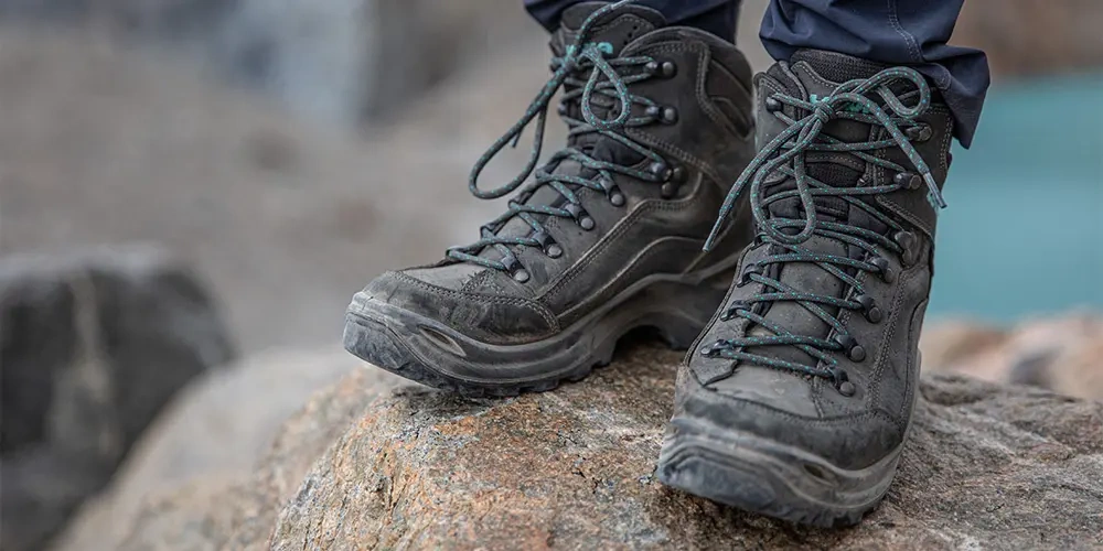4. برند کفش کوهنوردی Lowa | انواع کفش کوهنوردی