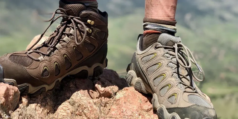 کفش کوهنوردی (Hiking) و کفش کوهنوردی (Trekking) | انواع کفش کوهنوردی