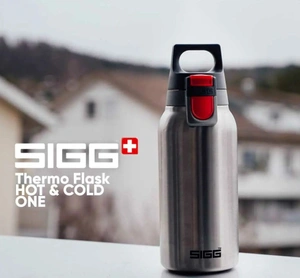 فلاسک سوئیسی SIGG مدل HOT & COLD ONE دو جداره جنس استیل