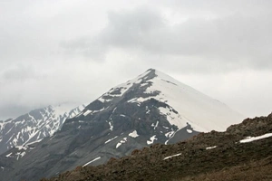 برنامه پیمایش صعود قله ریزان (3570متر) | لواسان | 24 اذر