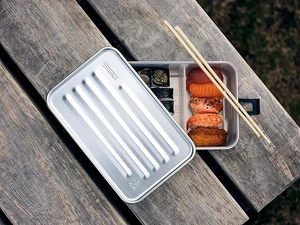 ظرف غذای کوهنوردی و طبیعت گردی سوئدی سیگ مدل SIGG Small Metal Lunchbox Plus Alu